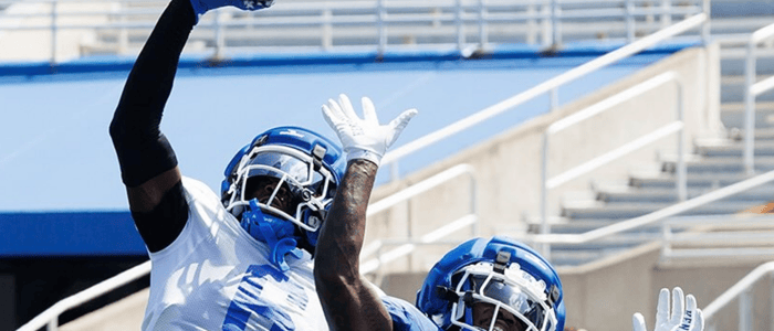 Kentucky secondary in fall scrimmage at Kroger Field